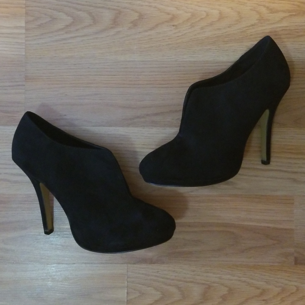 Apt 9 high heels